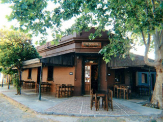 El Almacen Bar