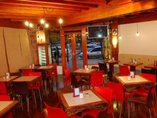 Cafe de la Plaza