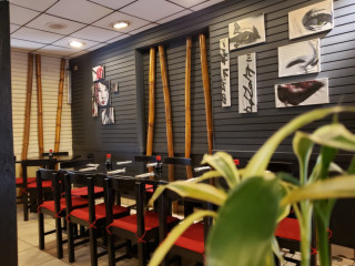 Bambu Sushi & Noodle bar