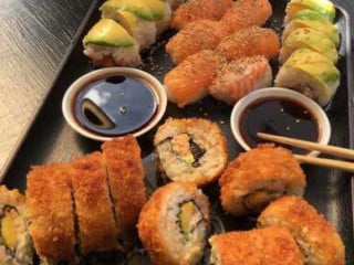 Isu Sushi