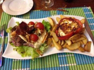 Patio Carretas Bistro Garden