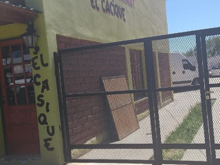 Y El Cacique