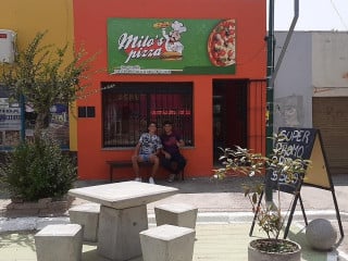 Milos Pizzas