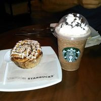 Starbucks Velasco Astete