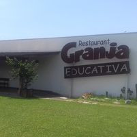 Granja Educativa De LonquÉn