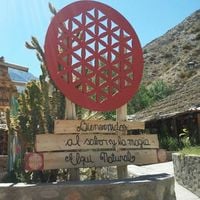 Elqui Natural Resto Pub,pueblo Artesanal De Horcon